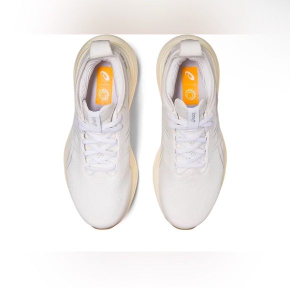 Gel Nimbus - Picture 2 of 3